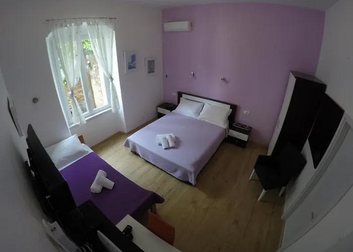 Rooms Gero